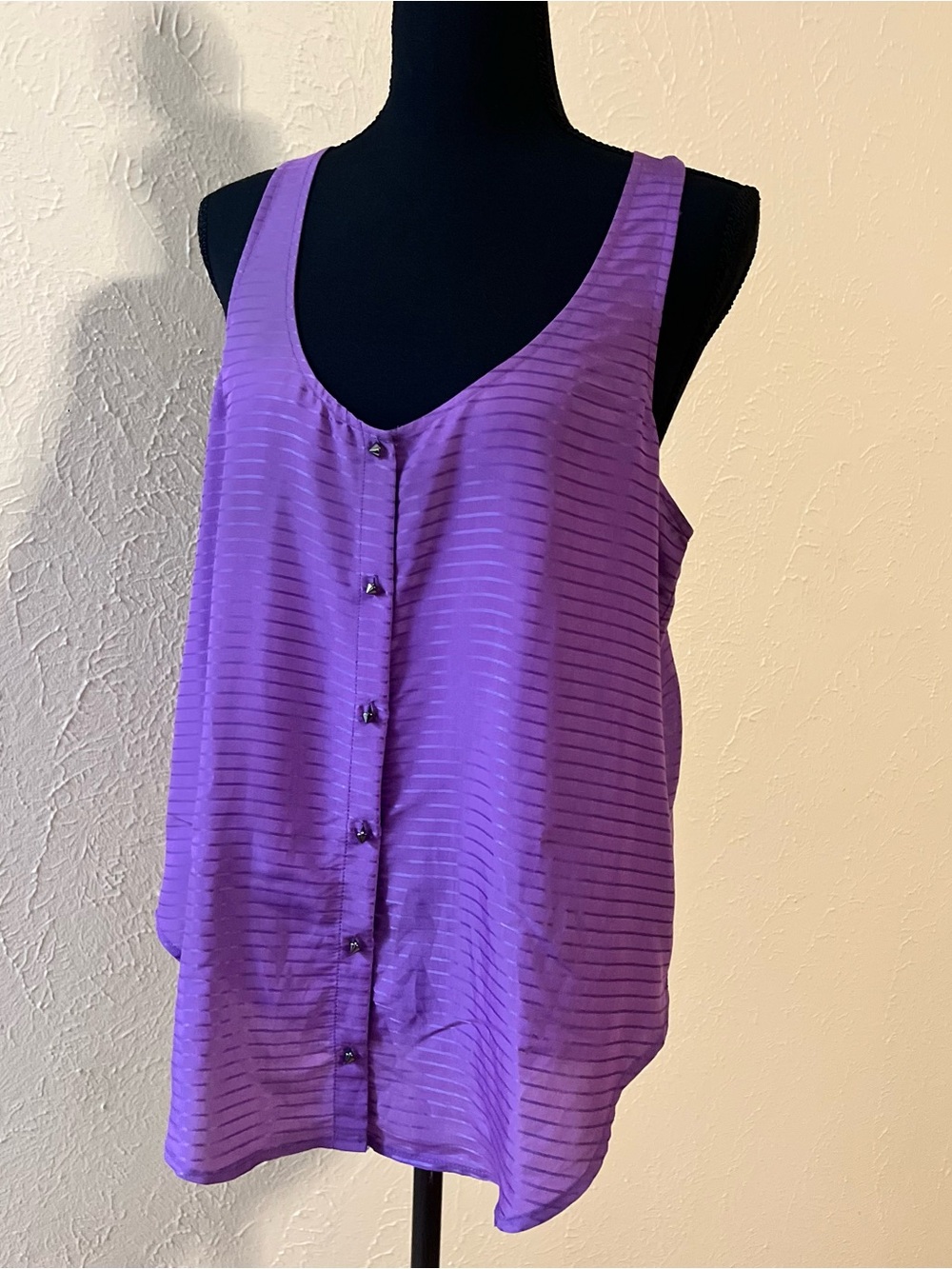 Guess Purple Sleeveless Button-Front Tank Top